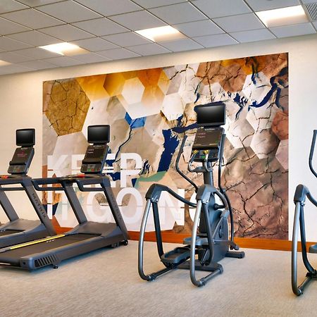 Springhill Suites By Marriott Cottonwood Exterior photo
