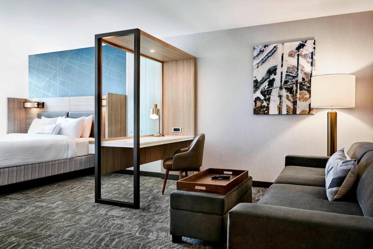 Springhill Suites By Marriott Cottonwood Exterior photo